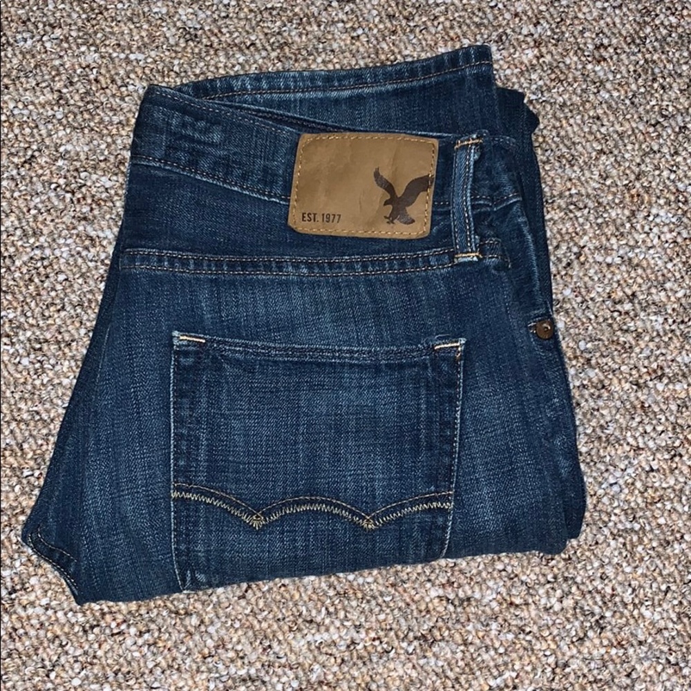 American Eagle Slim Straight Jeans